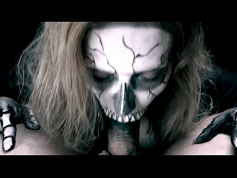 ❤️ Demon girl ng sanggol titi sa kanyang itim na bibig at swallowing cum. ❤️ Porn video sa amin